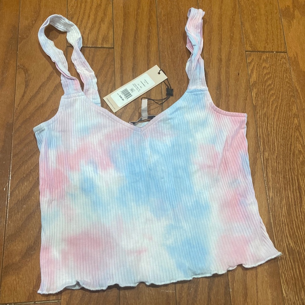 NWT BCBGeneration tie dye ruffled camisole - Picture 3 of 3